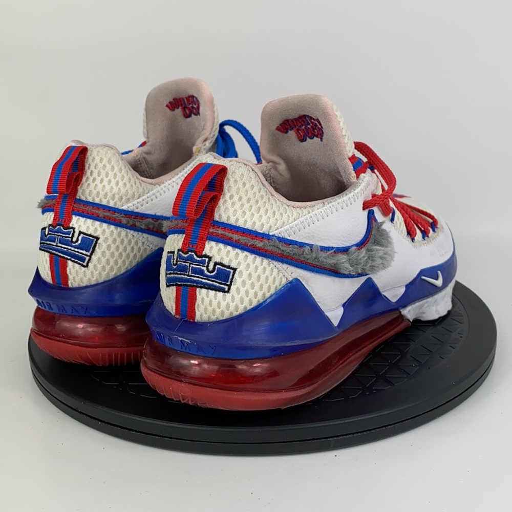 Nike LeBron 17 Low “Tune Squad’ Basketball Shoes CD5007-100 Men’s Size 9.5 - Picture 5 of 13